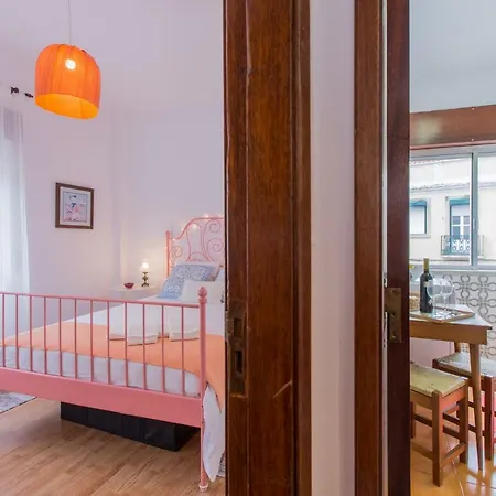 Light Filled Apartment, By Timecooler Apartmán Lisboa