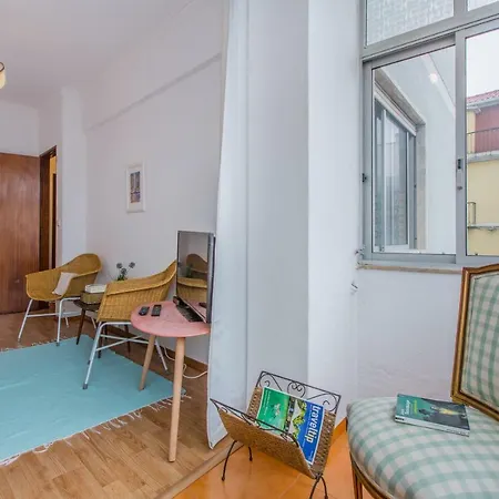 Apartmán Light Filled Apartment, By Timecooler *